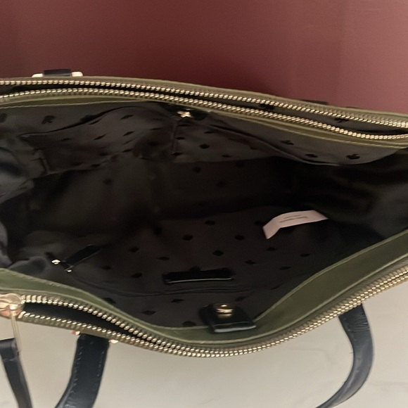 Kate Spade Green canvas purse - Picture 5 of 10